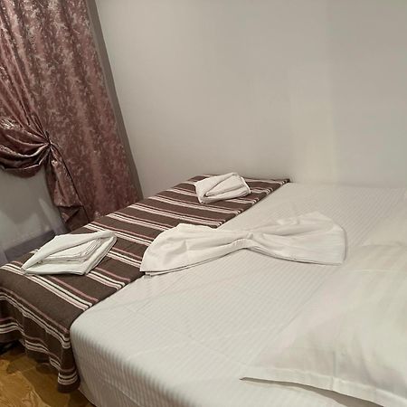 Special Apartment Nadeva Suceava Eksteriør bilde