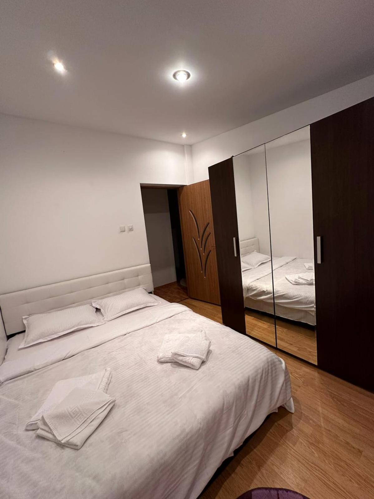 Special Apartment Nadeva Suceava Eksteriør bilde